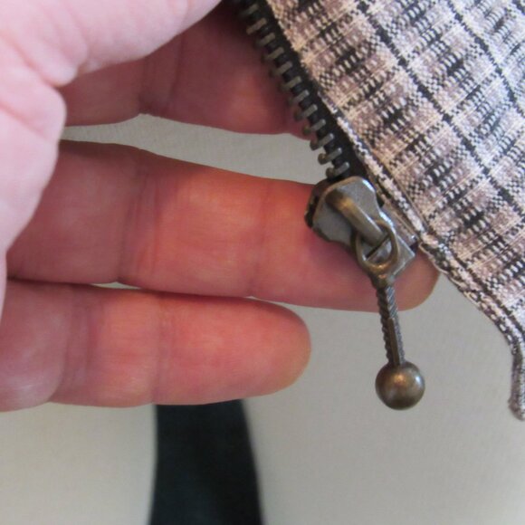 True Vtg Pool Shirt Medium Men's Zipper Front No Surrender Sears Club Beige NWT - Picture 6 of 13